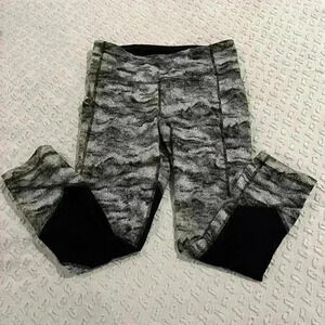 Lululemon Pace Rival Crop Power Luxtreme Hazy Days Black White/Black